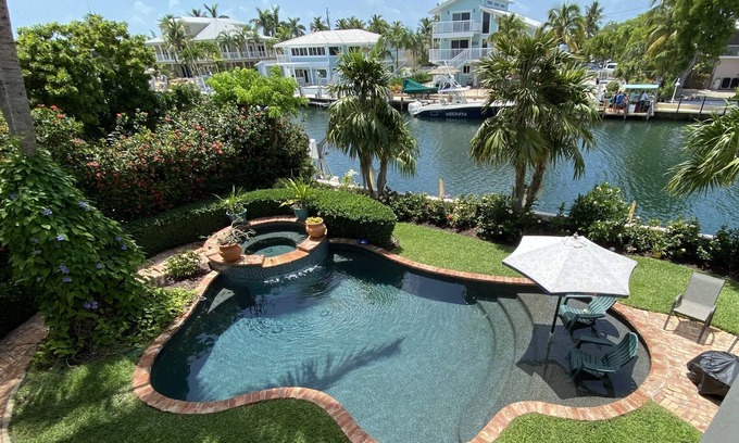 Venetian Shores Casa | Family/Pet Friendly Venetian Shores Home