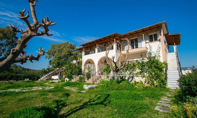 Lithakia Apartamento | Family Private Homes with Sea View