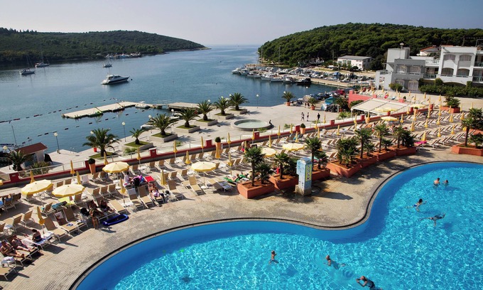 Banjole Hotel | Family Resort del Mar
