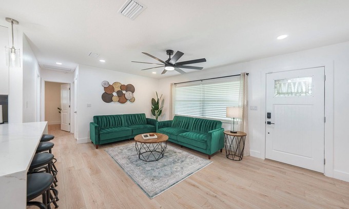 Greater Pinellas Point Casa | Family Retreat Minutes From the Beach