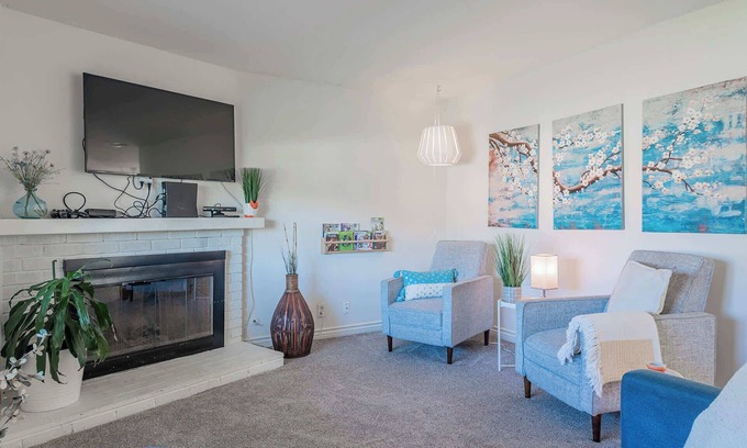 Fire Mountain Casa | Family Retreat - Pet Friendly | Beach | Legoland