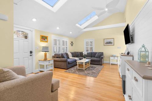 West Harwich Casa | Family Retreat West Harwich with deck and large backyard