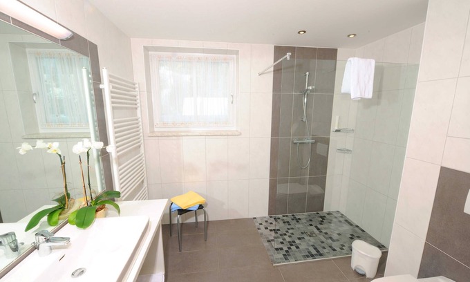 Aigen im Ennstal Casa | Habitación familiar - Kirchenwirt Aigen