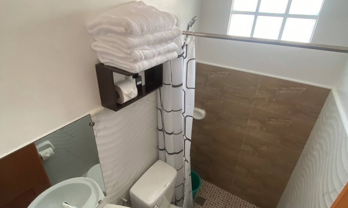 Palompon Apartamento | Family Room- New Apartment in Palompon
