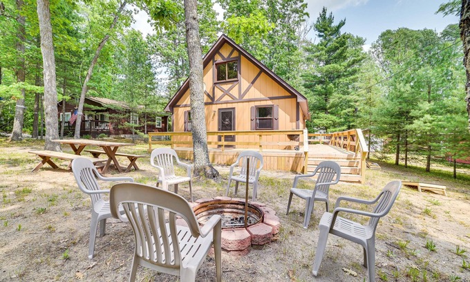 Higgins Lake Cabina | Family Roscommon Home - 3 Mi to Higgins Lake