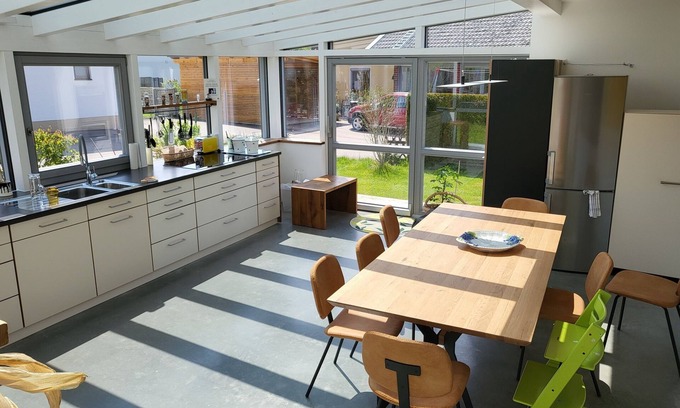 Chieming Apartamento | Family's Nest Chiemsee, 120sqm, 1-5 pers., garden, ground floor