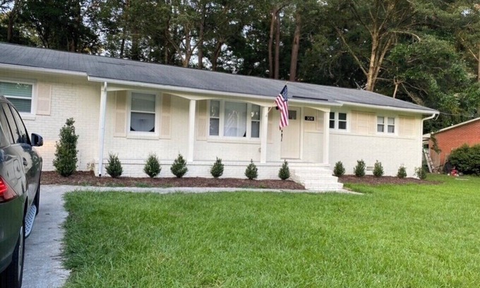 Summerville Casa | Family size house 10 Minutes from Downtown Summerville.