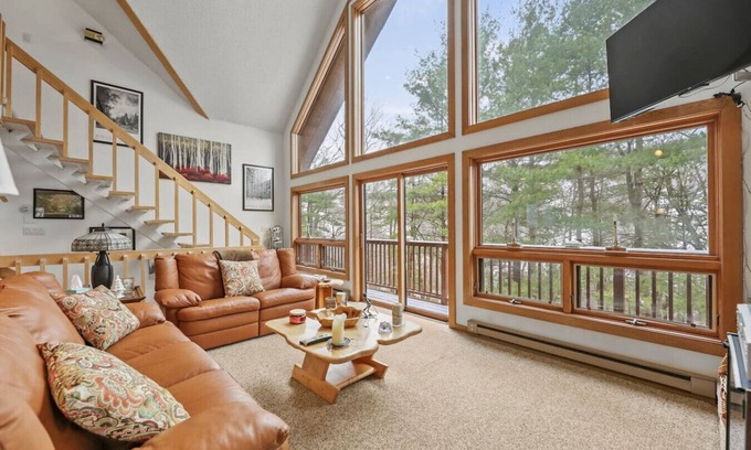 Egremont Casa | Family Ski House at Catamount !