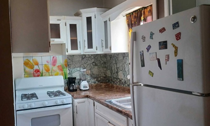 Tijuana Casa | Family small House in Gated community, secure and Private.