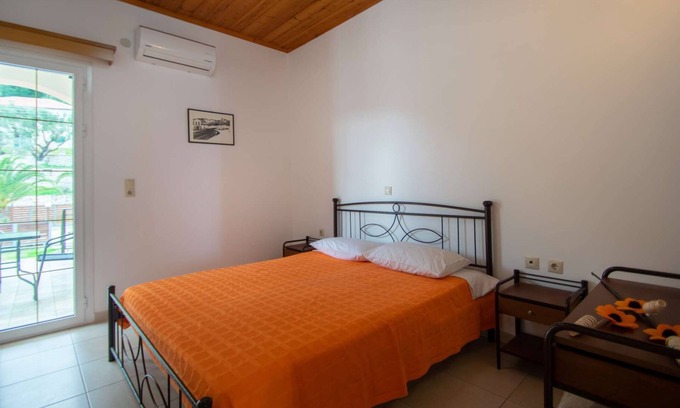 Lithakia Apartamento | family style apartment 1