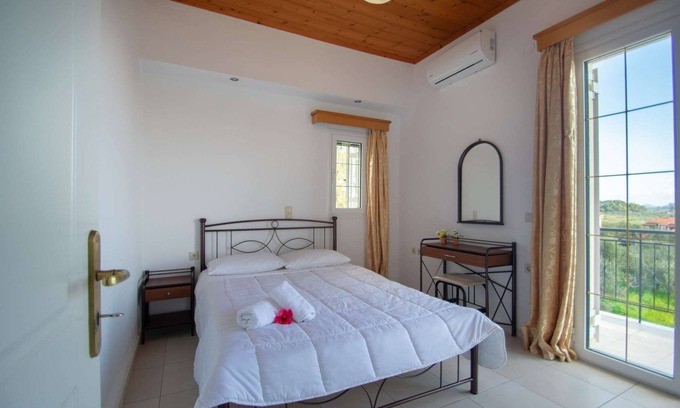 Lithakia Apartamento | Family style apartment 2
