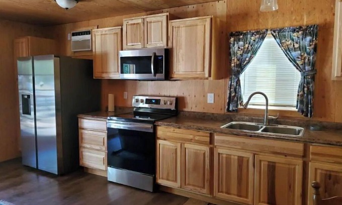 Noxon Casa | Family suite at Noxon Creekside Motel