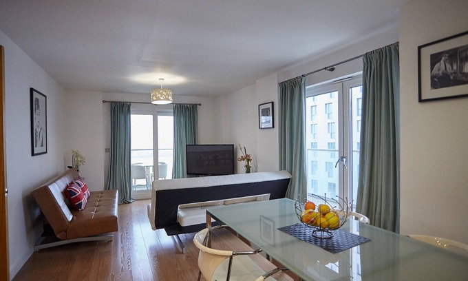 Peninsula Apartamento | Apartamento familiar de tres habitaciones O2, Excel R0131