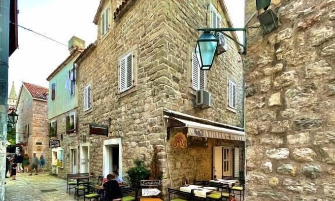 Old Town Apartamento | Family Two bedroom House Old Town Budva