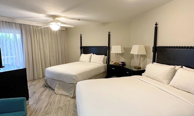 Crystal Harbour Complejo | Family Vacation! 4 Spacious Rooms, Outdoor Pool, Stunning View