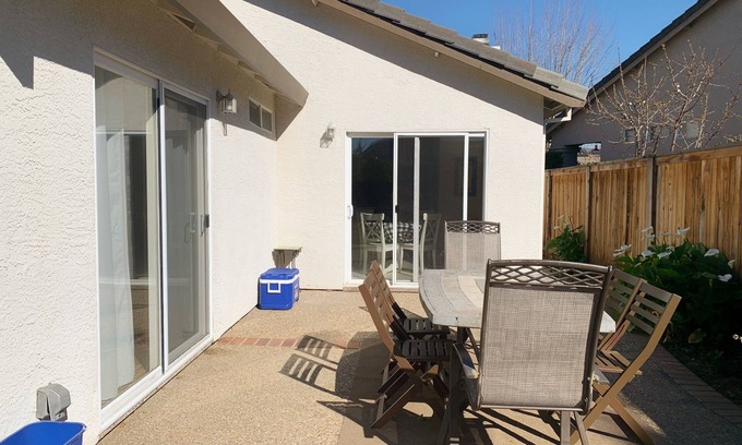 Elk Grove Casa | Family Vacay in Elk Grove/Sacramento-3BD/2BR