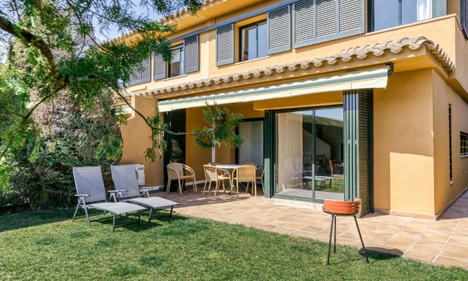 Navata Casa | Family villa in Torremirona Resort