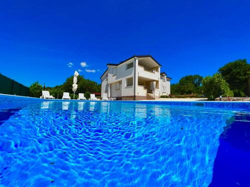 Cista Provo Casa | Family Villa Jela for 12 guests with pool