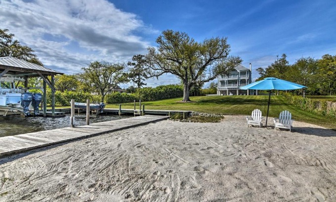 Pass Christian Casa | Family Waterfront Getaway with Pool and Boat Dock
