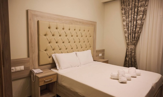 Kalambaka Apartamento | Famissi Suites 1