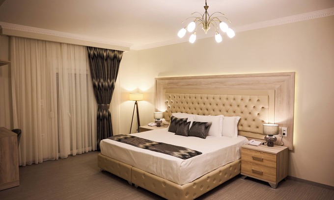 Kalambaka Apartamento | Famissi Suites 3