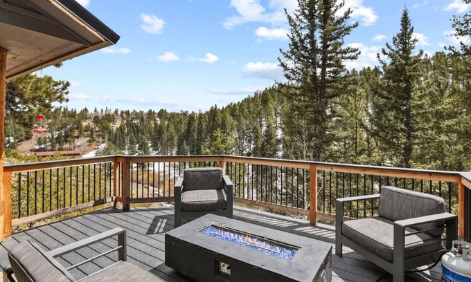 Woodland Park Casa | Famly Friendly, Pond, Views