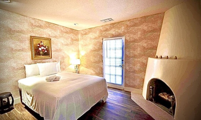 Desert Hot Springs Casa | Famous Mary Pickford's Ranch