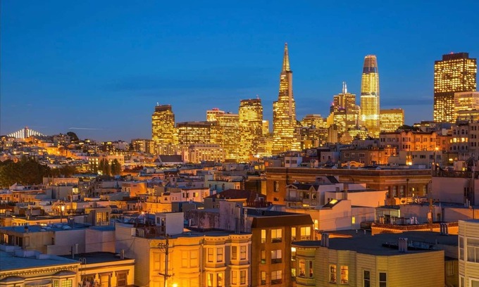 Russian Hill Casa | Famous Roof Top Penthouse with incredible view