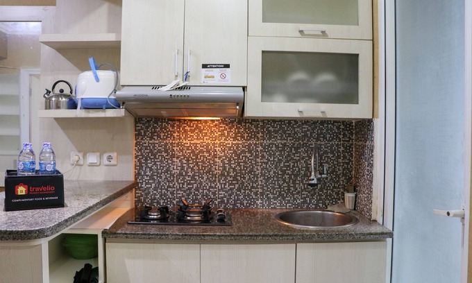 Rawamangun Apartamento | Fancy And Nice 2Br Apartment At Green Pramuka City