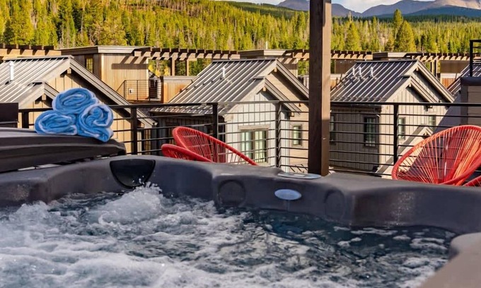 Winter Park Chalet De Esquí | Fancy Fox | Rooftop Hot Tub | 6 Min to Slopes