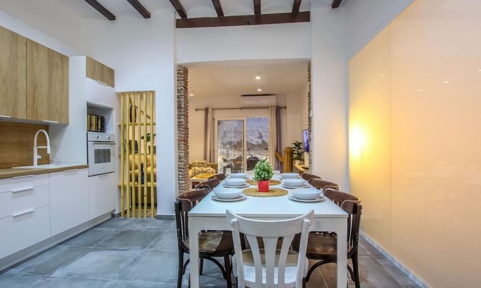 Grao de Gandia Apartamento | Fantástica y amplia casa de diseño
