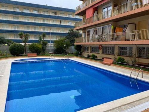 Lloret de Mar Apartamento | Fantástico piso con piscina en corazón de Fenals