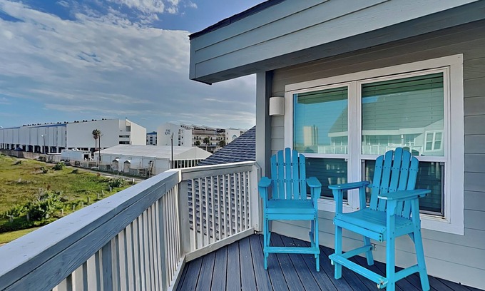 Port Aransas Condominio | Fantasea Cove | Ocean Views, Pool Access
