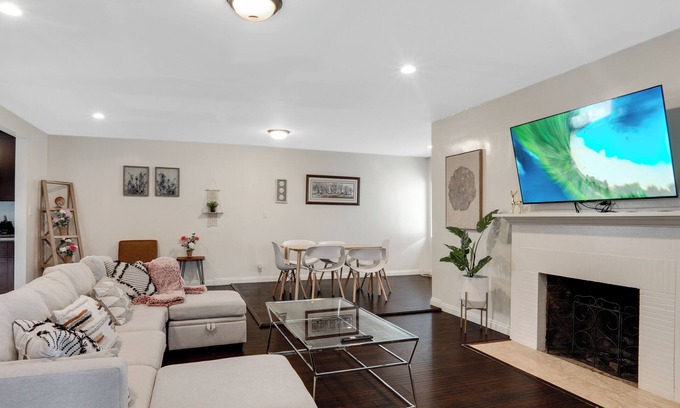 Alhambra Casa | Fantastic 3-bedroom 3 bath house in Alhambra