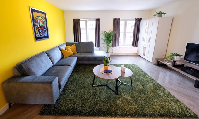 Tiel Apartamento | Fantastic 90m² Two-Bedroom Apartment with Terrace in Tiel