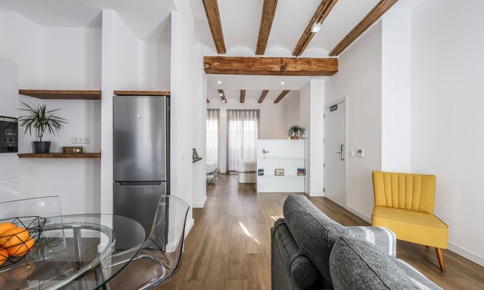 La Roqueta Apartamento | Fantástico loft adaptado