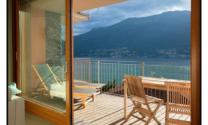 Dorio Apartamento | Fantástico apartamento con una maravillosa vista panorámica del lago de Como