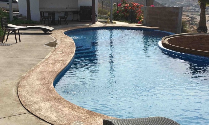 Ensenada Condominio | Apartamento nuevo y fantástico cerca de la playa No. 1
