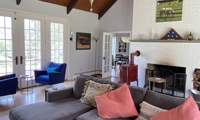Egremont Casa | Stunning Summer Berkshires Retreat with Beautiful Heated Swimming Pool