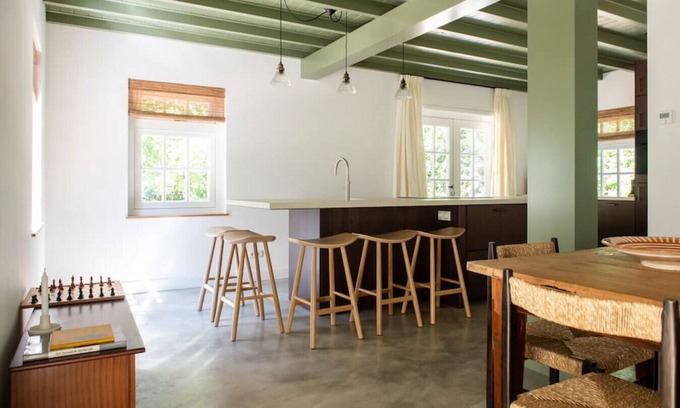 Lunteren Casa | Fantastic family home with a large garden | in the Forest