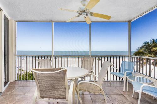 Fort Myers Beach Apartamento | -Fantastic Gulf Front Condo North of the Pier- condo