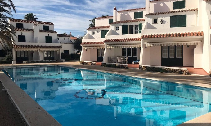 Ses Salines Chalet De Esquí | Fantástica casa con piscina comunitaria