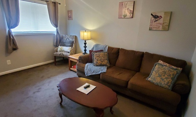 West Monroe Apartamento | Fantastic Location! Affordable Clean 2br/1ba