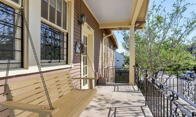 Irish Channel Apartamento | Fantastic New Orleans Cottage in the Irish Channel