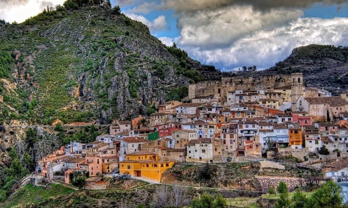 Planes Cabaña | Fantástica Casa Rural de Pueblo Ca Paco con vistas a la montaña