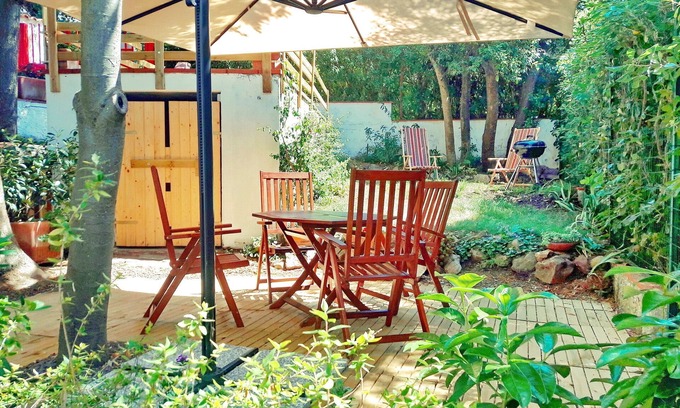 Quercianella Apartamento | Fantásticas vistas, jardín privado, aire acondicionado, WIFI gratuito.