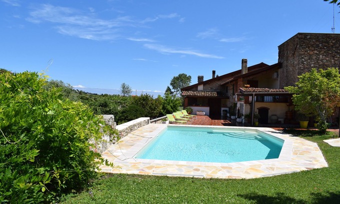 Toirano Villa | Fantástica villa con piscina privada de agua salada en Toirano cerca de Loano