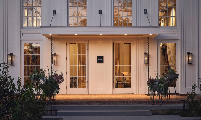 Edgartown Hotel | Faraway Martha's Vineyard