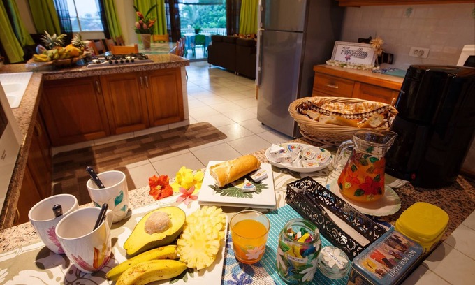 Faaa Cama Y Desayuno | FAREHAU est situé à FAAA à proximité de l'aéroport