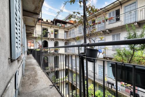 Porta Volta Apartamento | Farini 6